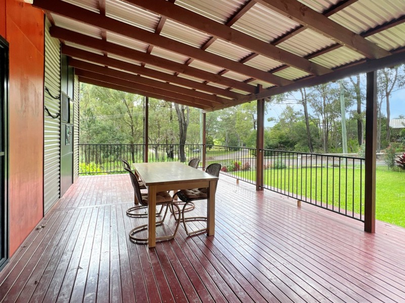 2 Granadilla Street, Macleay Island QLD 4184