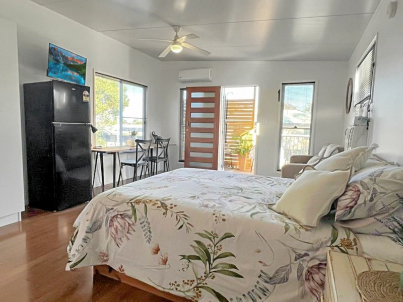 60 Eastbourne Terrace, Macleay Island QLD 4184