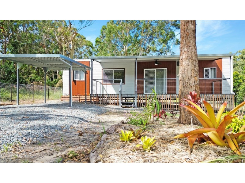 12 Heron Street, Macleay Island QLD 4184