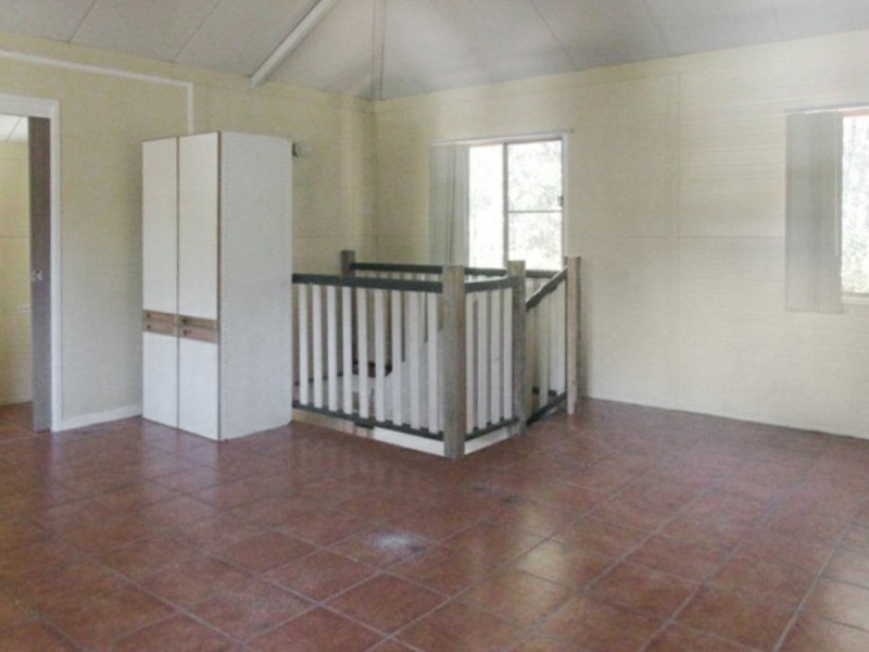 32 Alexander Street, Macleay Island QLD 4184