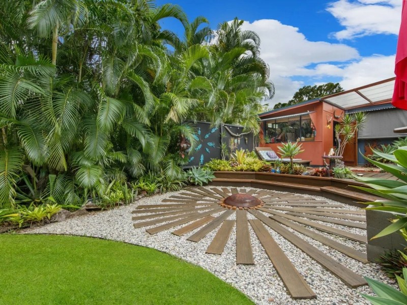 78 Charles street, Macleay Island QLD 4184