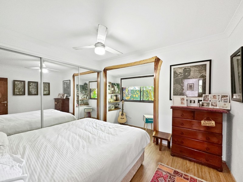 78 Charles street, Macleay Island QLD 4184