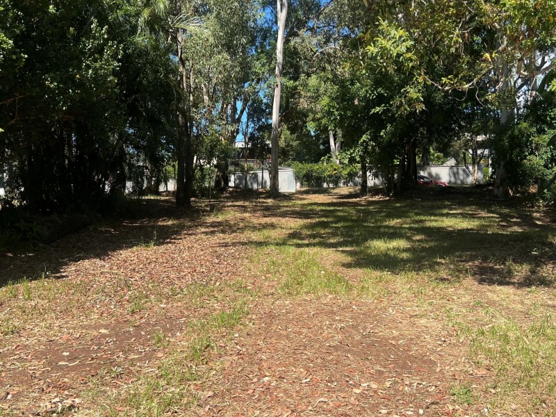 55 High Central Road, Macleay Island QLD 4184