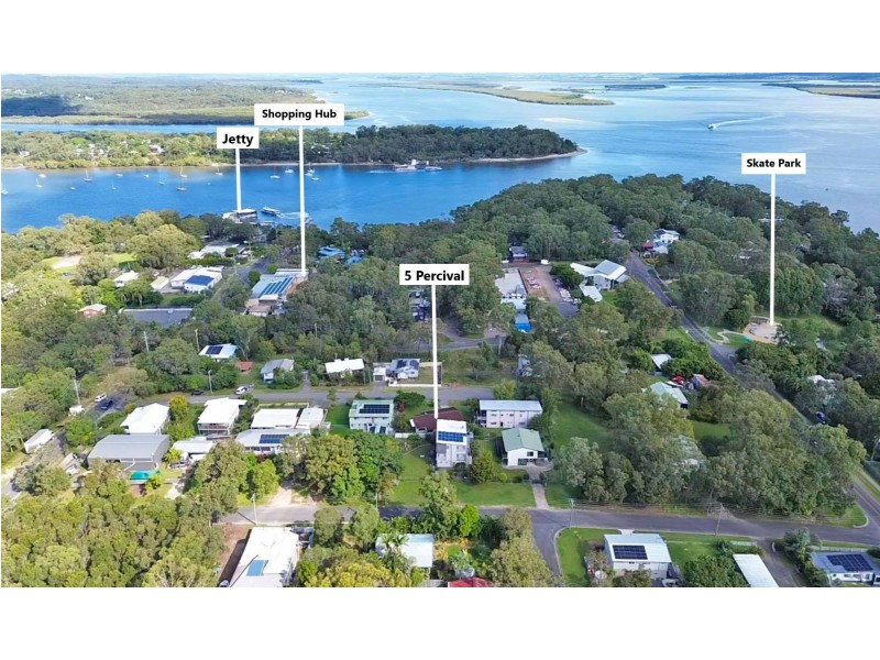5 Percival Street, Macleay Island QLD 4184