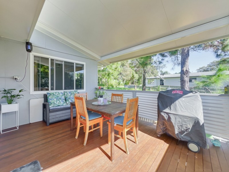 1 Vine Street, Macleay Island QLD 4184