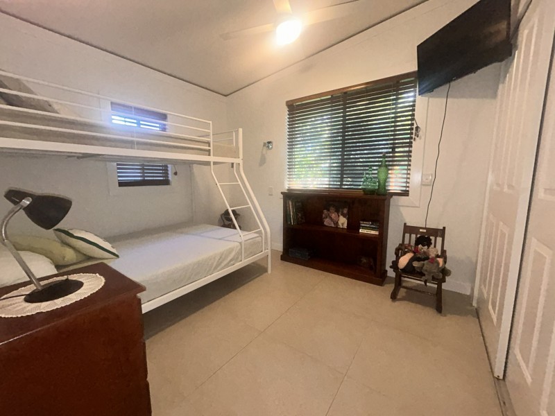 66 Eastbourne Terrace, Macleay Island QLD 4184