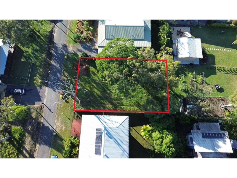 32 Warama Street, Macleay Island QLD 4184