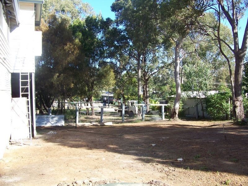 9 Percival Street, Macleay Island QLD 4184