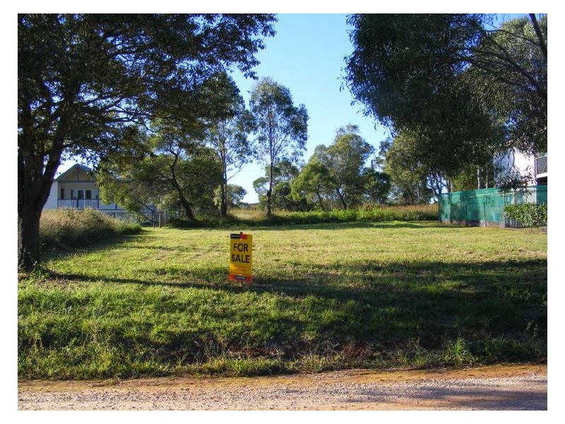 5 Conran Street, Macleay Island QLD 4184