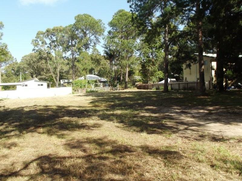 165-167 High Central Road, Macleay Island QLD 4184