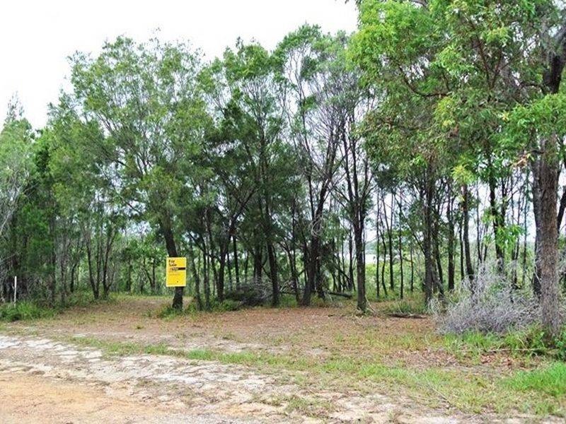 10 Emita Street, Macleay Island QLD 4184