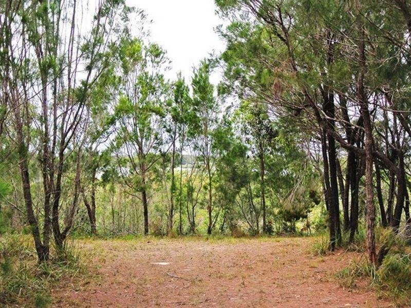 10 Emita Street, Macleay Island QLD 4184