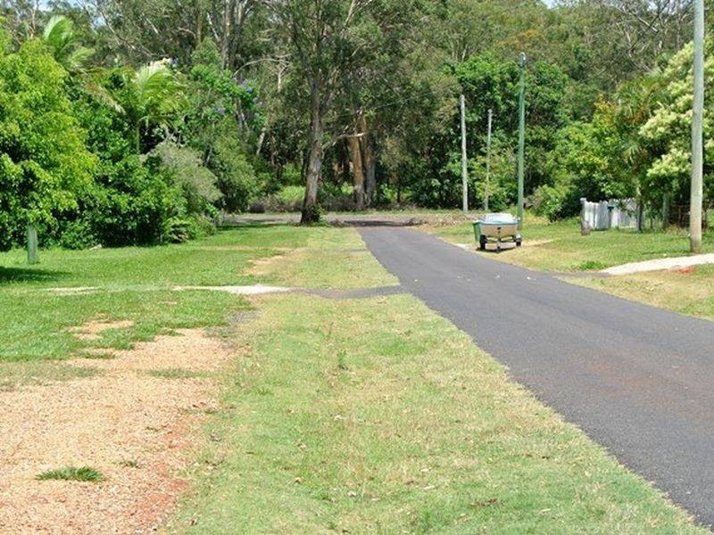 14 Eastbourne Terrace, Macleay Island QLD 4184