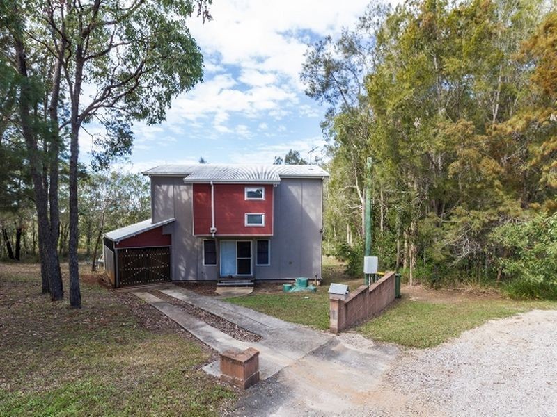 14 Hilda Crescent, Macleay Island QLD 4184