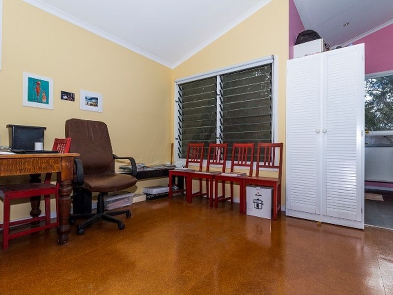 14 Hilda Crescent, Macleay Island QLD 4184