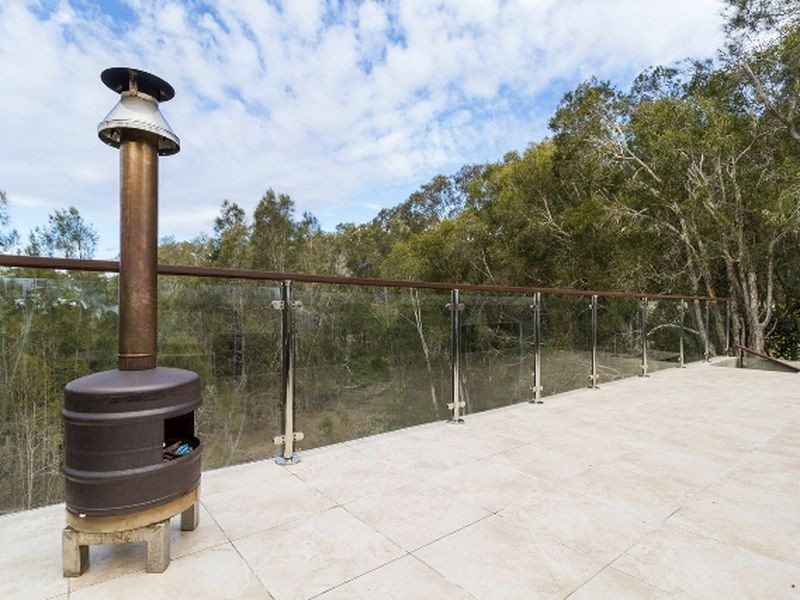 14 Hilda Crescent, Macleay Island QLD 4184