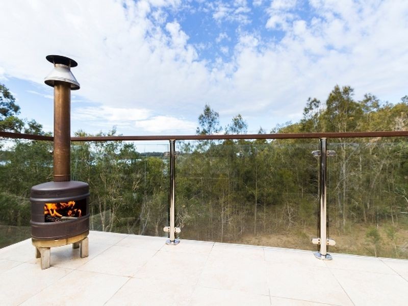 14 Hilda Crescent, Macleay Island QLD 4184