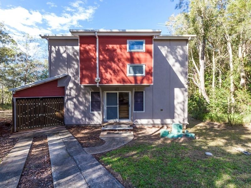 14 Hilda Crescent, Macleay Island QLD 4184