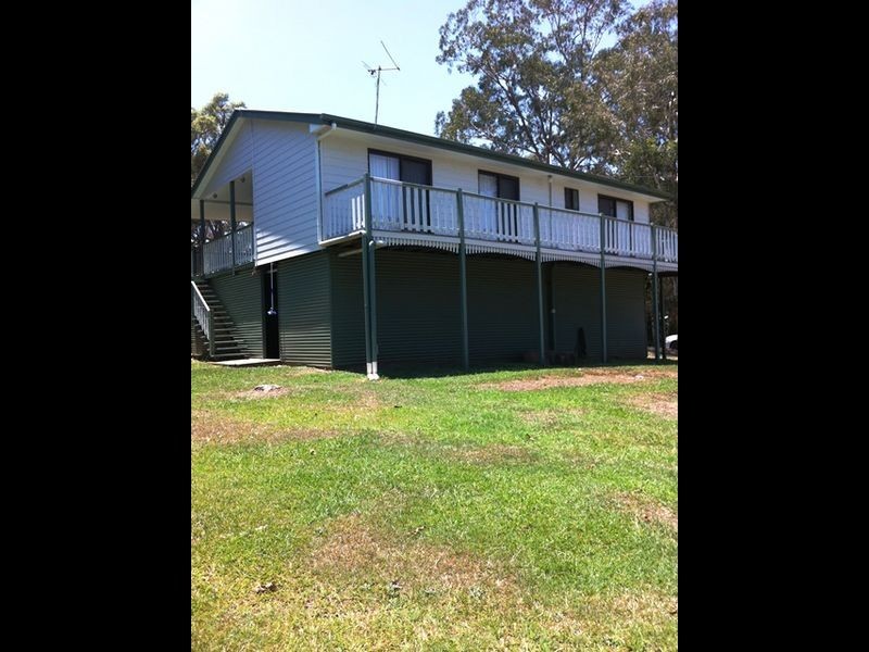 8 Pandora Court, Macleay Island QLD 4184