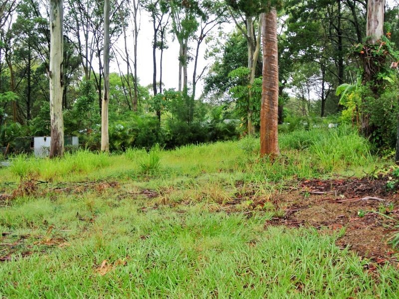 32 Cabriolet Cres, Macleay Island QLD 4184