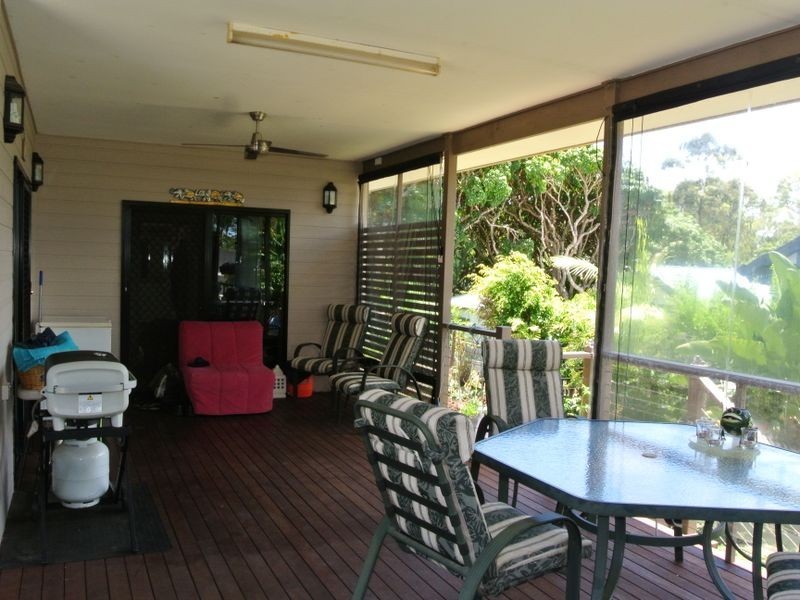 27-29 Sentosa Tce, Macleay Island QLD 4184