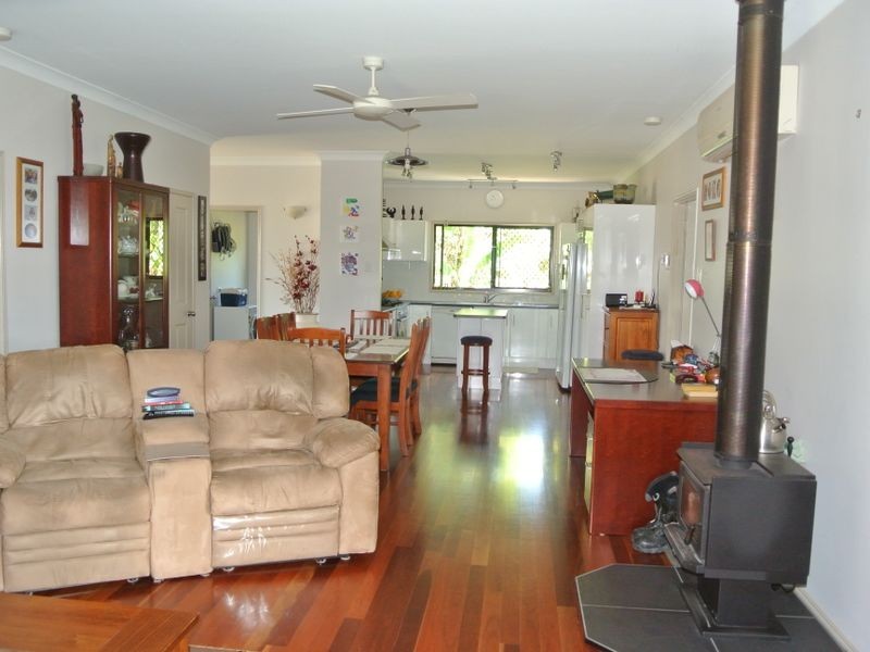 27-29 Sentosa Tce, Macleay Island QLD 4184