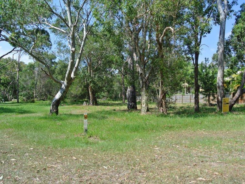 13 Wharf Street, Macleay Island QLD 4184