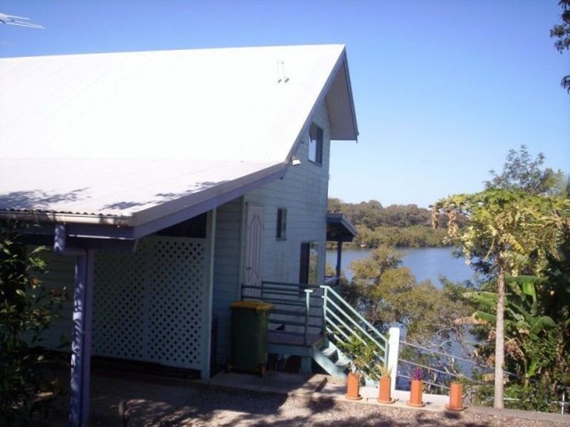 30 Deviot Street, Macleay Island QLD 4184