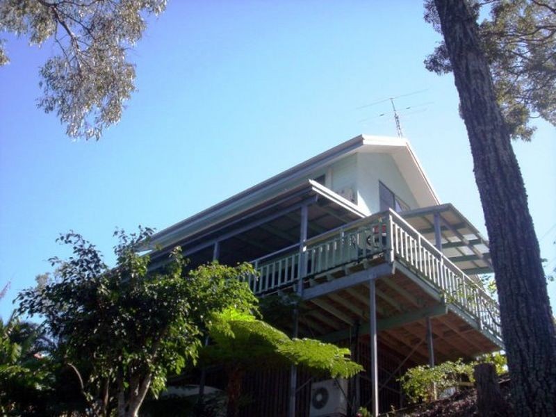 30 Deviot Street, Macleay Island QLD 4184