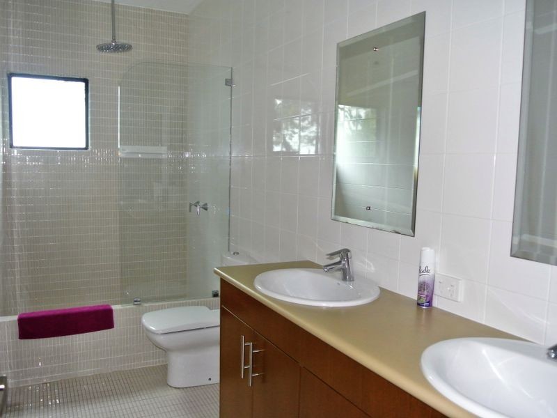 91 Coondooroopa Drive, Macleay Island QLD 4184