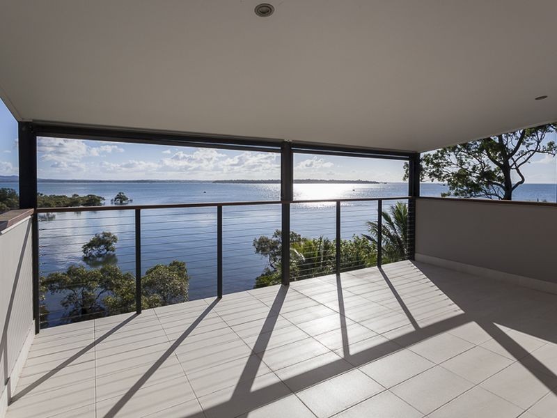 91 Coondooroopa Drive, Macleay Island QLD 4184