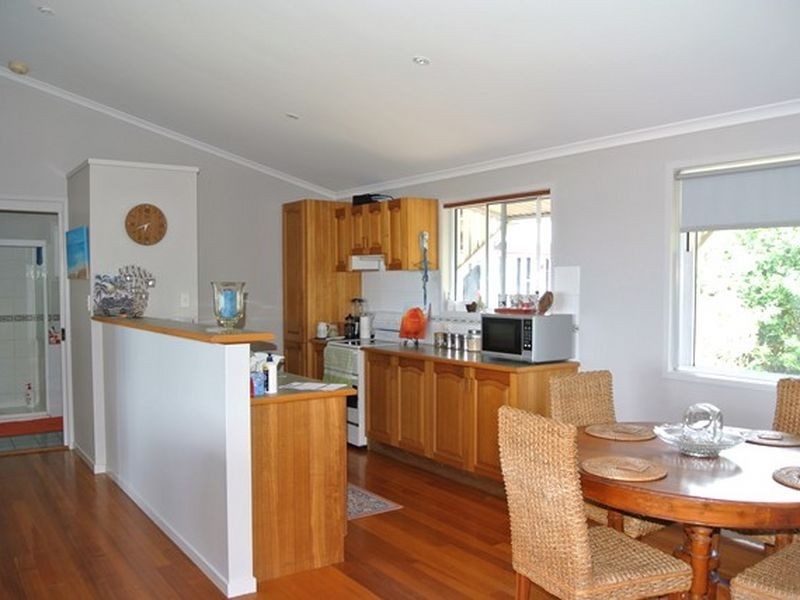 55 Beelong Street, Macleay Island QLD 4184