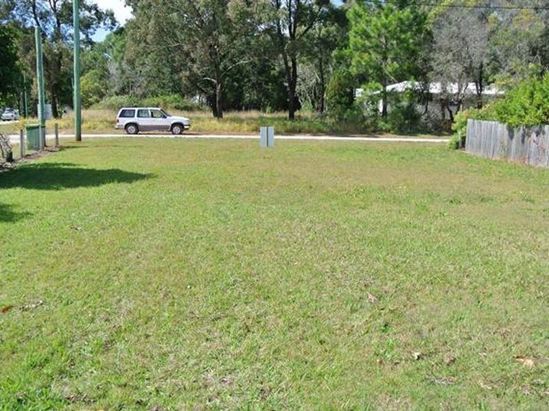 5 Bahah Street, Macleay Island QLD 4184