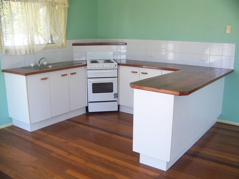 23 Blue Water Cr, Macleay Island QLD 4184