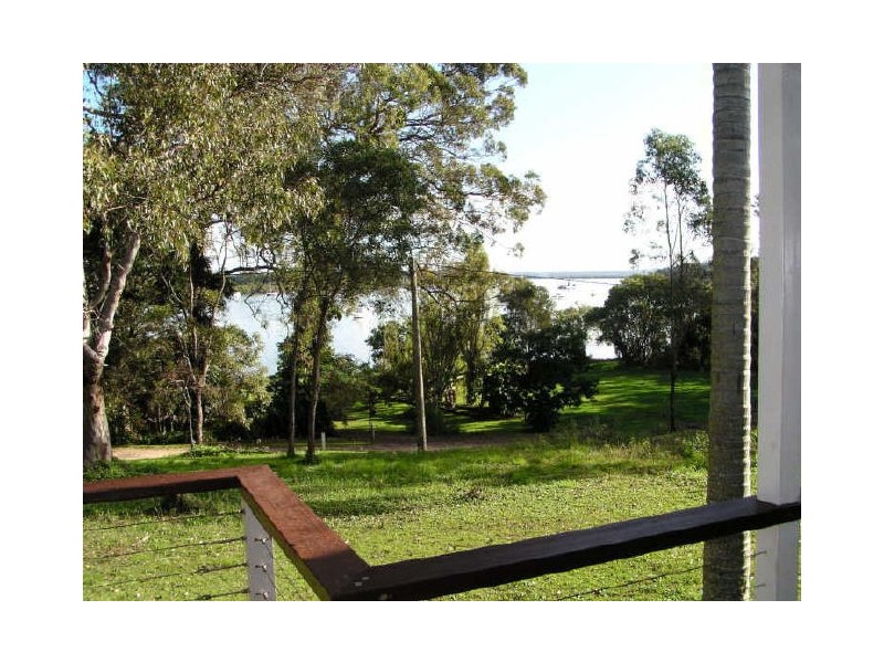 Lamb Island QLD 4184