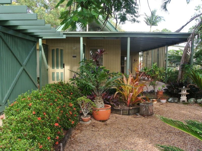 11 Alkira Street, Macleay Island QLD 4184