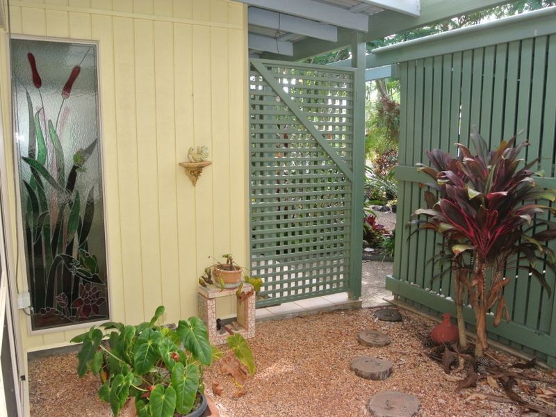 11 Alkira Street, Macleay Island QLD 4184