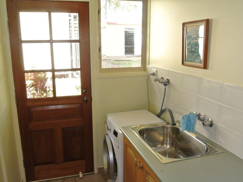 11 Alkira Street, Macleay Island QLD 4184