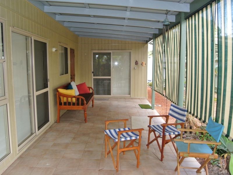 11 Alkira Street, Macleay Island QLD 4184
