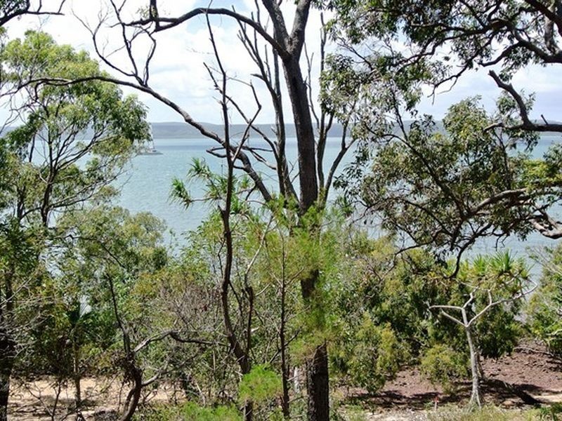 121 Beelong Street, Macleay Island QLD 4184