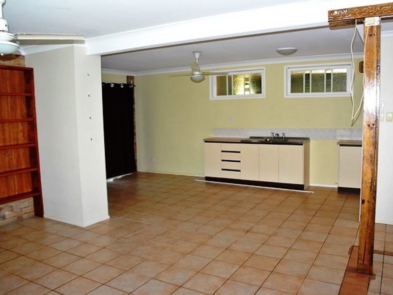 12 Citron Street, Macleay Island QLD 4184