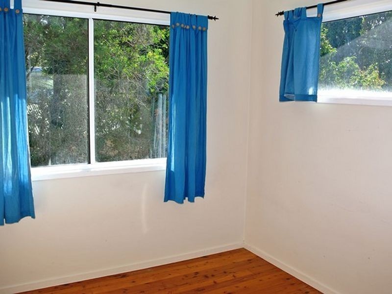 12 Citron Street, Macleay Island QLD 4184
