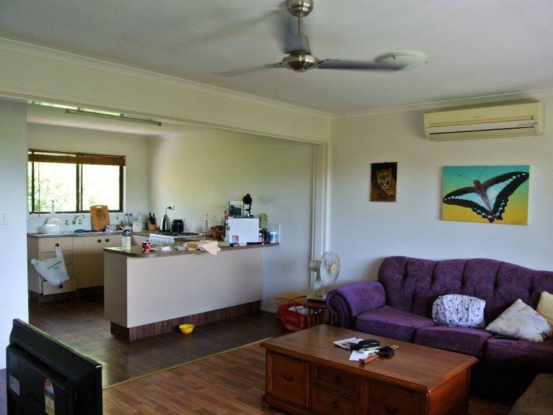 15 Ashton Street, Macleay Island QLD 4184