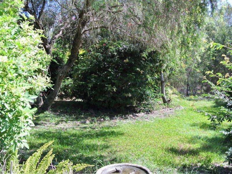 15 Ashton Street, Macleay Island QLD 4184