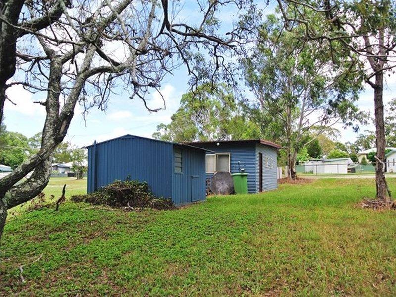 6 Keith Street, Macleay Island QLD 4184