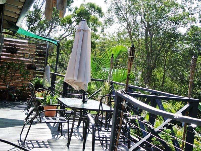 11 Jane Street, Macleay Island QLD 4184