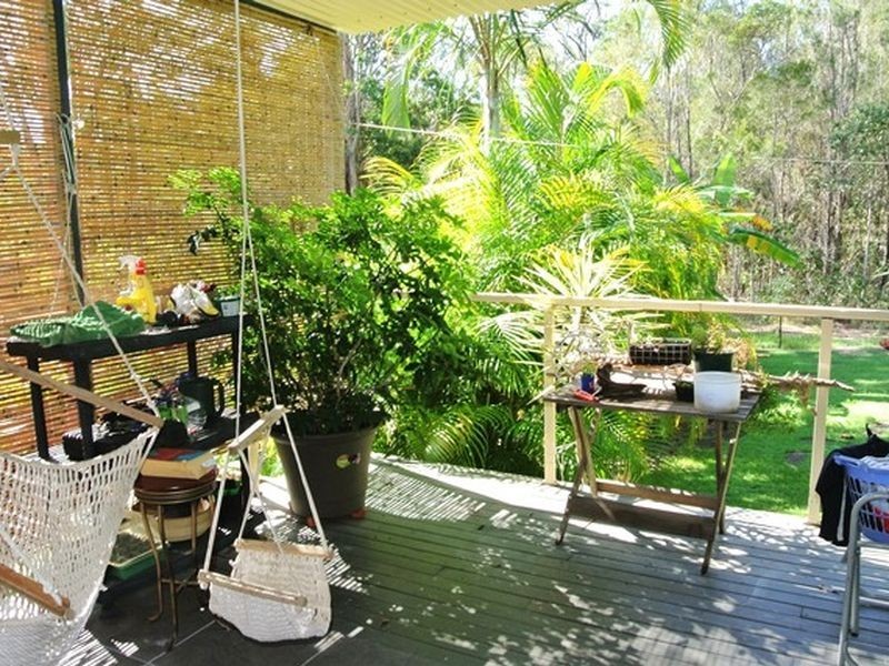 11 Jane Street, Macleay Island QLD 4184