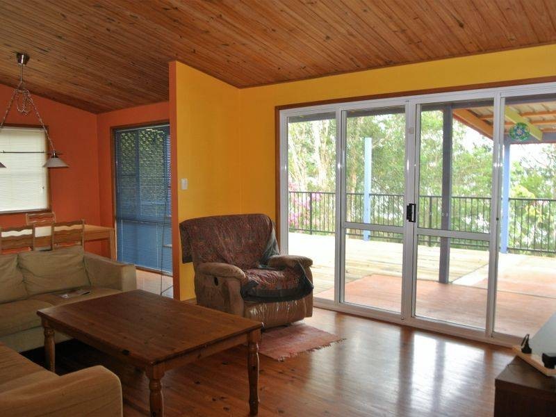 34 Timothy Street, Macleay Island QLD 4184