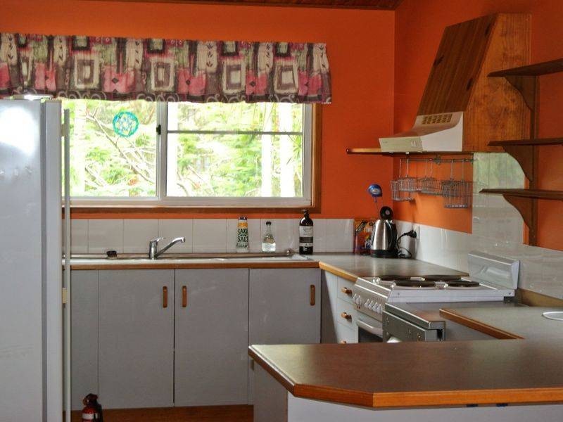34 Timothy Street, Macleay Island QLD 4184