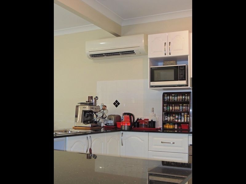 9 Citron Street, Macleay Island QLD 4184